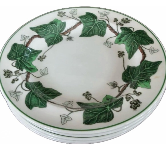 Napoleon Ivy.4 SP. Queens ware Wedgewood. As Used by Napoleon at St Helena 1815 - Picture 4 of 6
